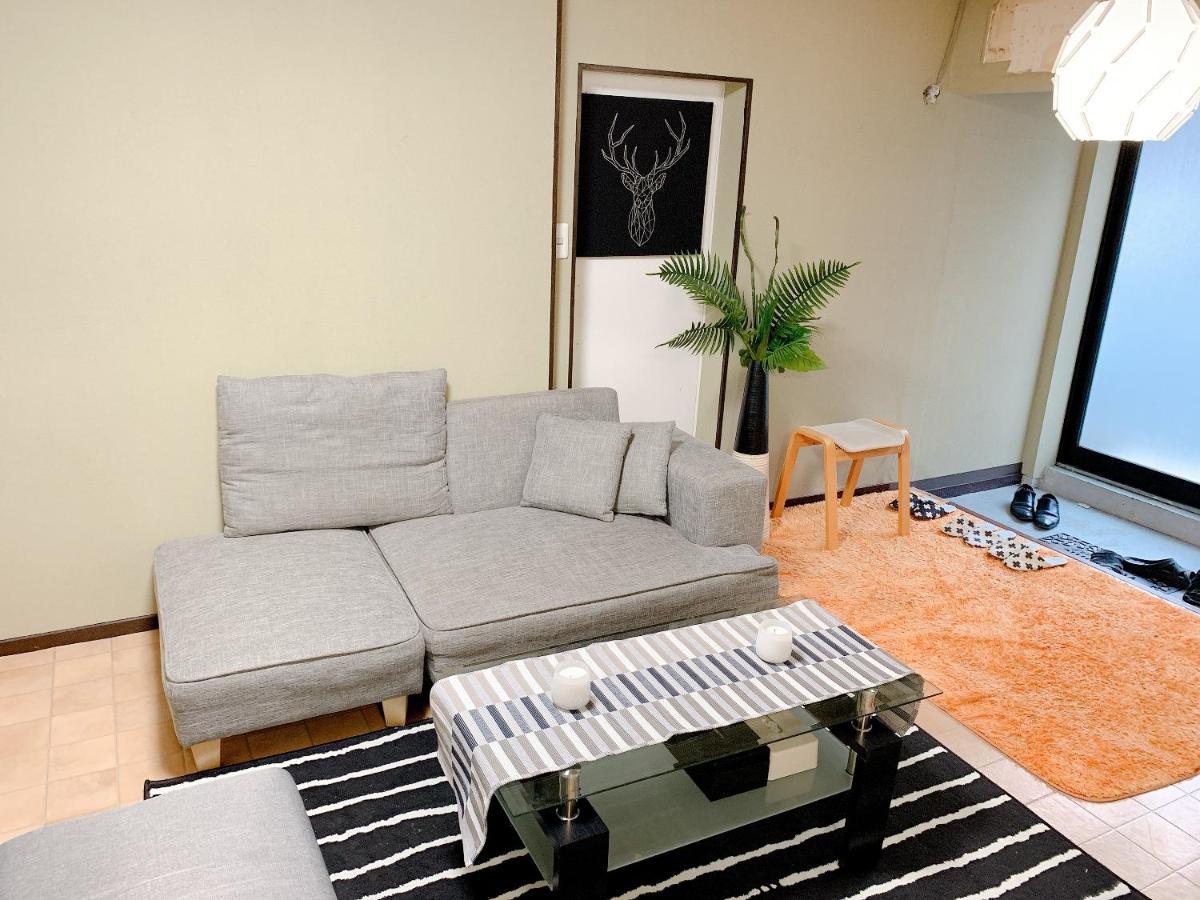 Goodstayhostel 鶴橋戸建て Osaka Esterno foto